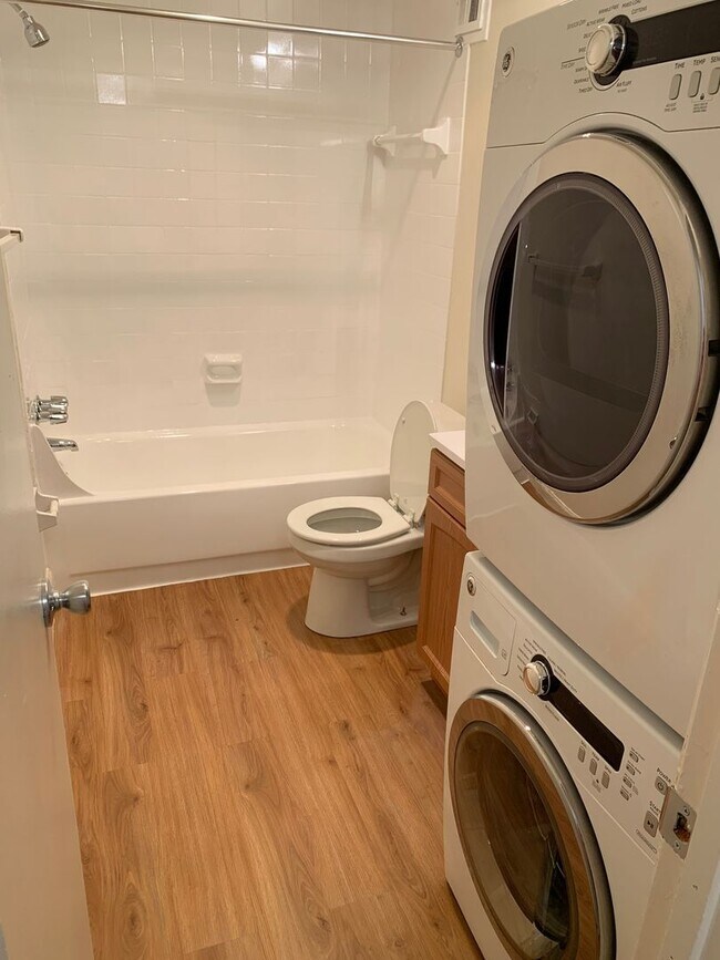 Interior Photo - Randolph Square Apartments