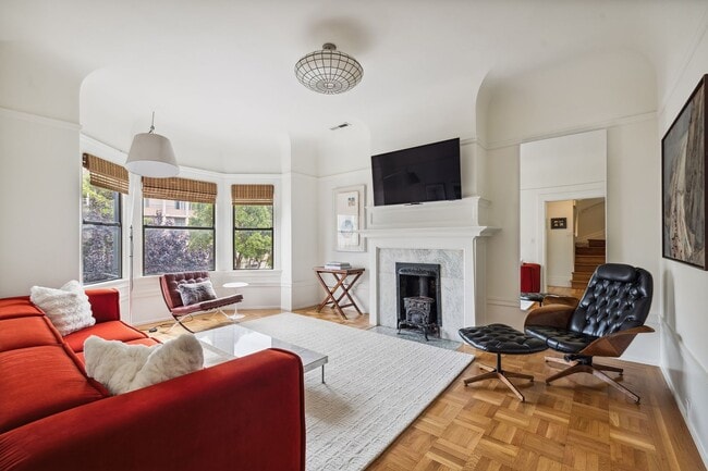 Building Photo - 4Bd/2Ba Edwardian in Presidio Heights
