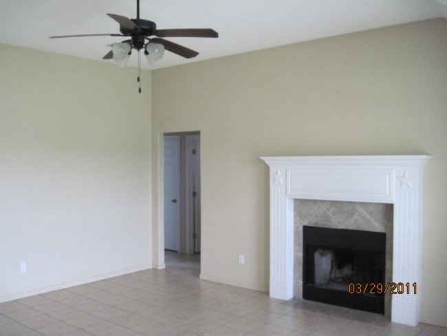 Foto del edificio - 761 County Rd 3340