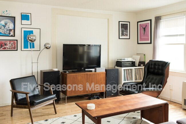 Photo - 32 Intervale Ave Apartment