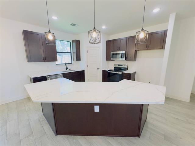 Building Photo - 2512 San Gabriel Dr