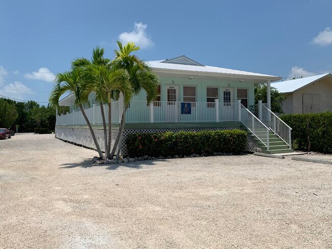 Building Photo - 22966 Overseas Hwy