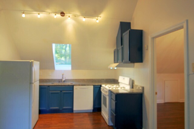 Building Photo - Newly Renovated Studio Loft near Southpoint!