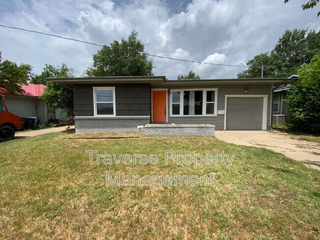 Foto del edificio - 3032 Marys Ln