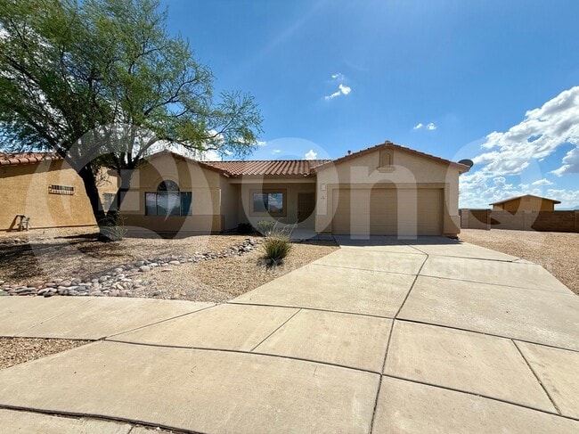 Building Photo - 6780 S Via Molino De Viento