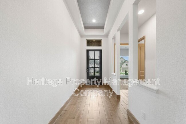 Building Photo - 316 Hulda Trl