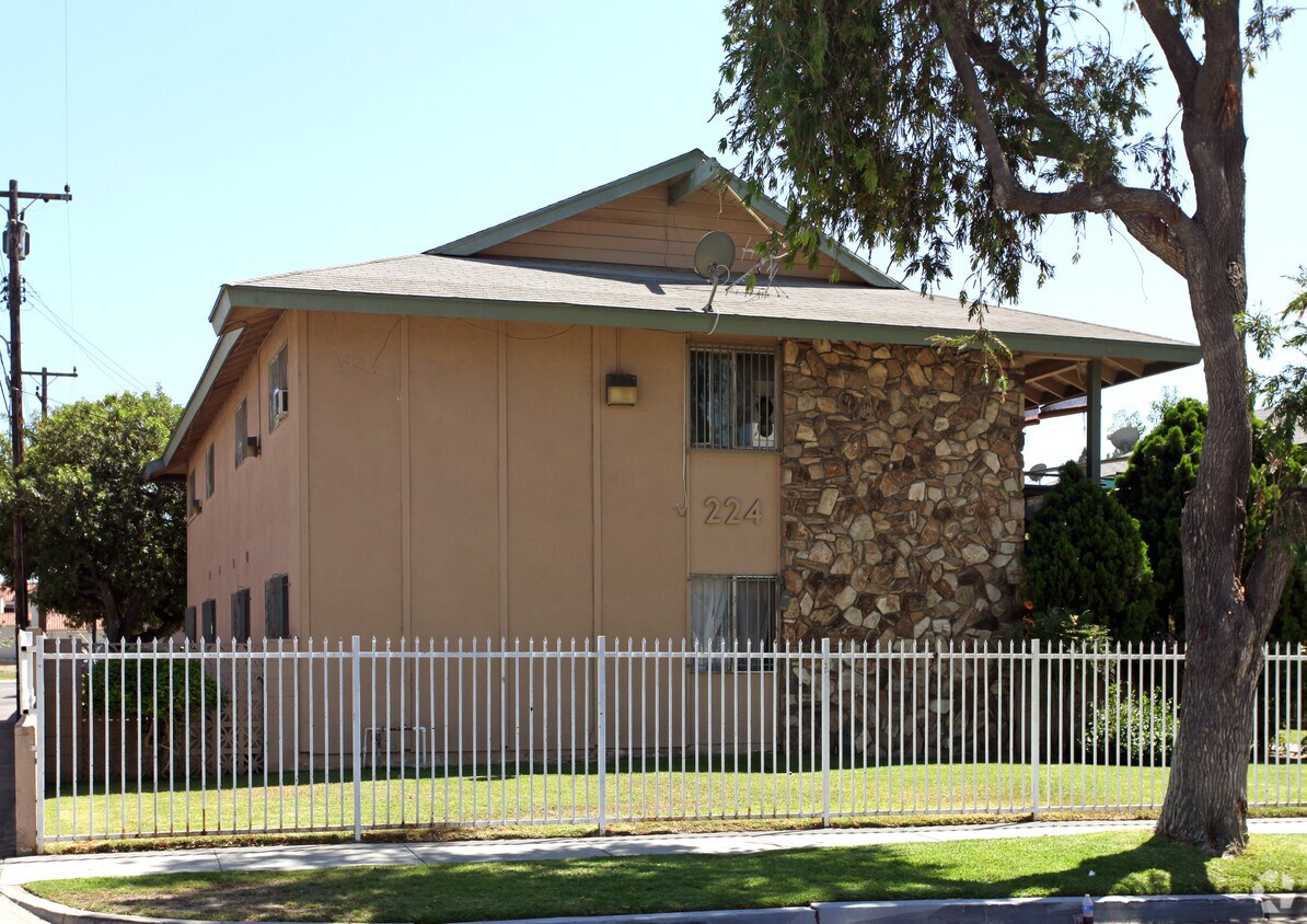 224 E Pearson Ave, Anaheim, CA 92802 Apartments in Anaheim, CA