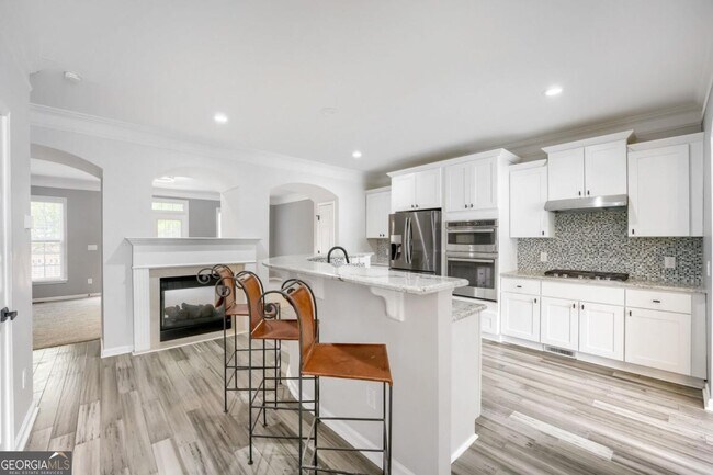 Foto del edificio - 6127 Joybrook Rd