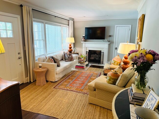 Foto del edificio - 286 Midvale Dr NE