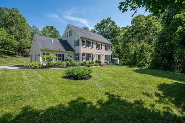 Building Photo - 14 Nourse St