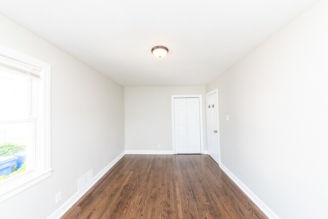 Foto del edificio - 2745 W Gregory St
