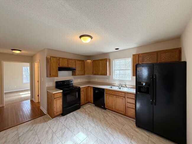 Foto del edificio - 2120 Dave St