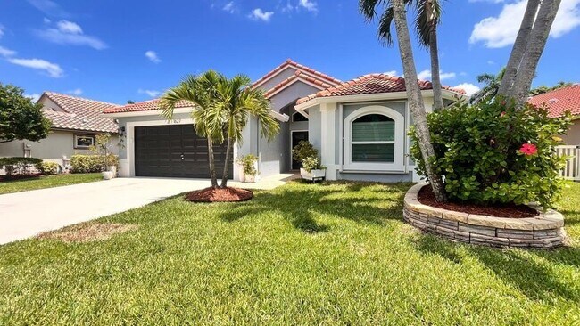 Foto del edificio - 1627 Oak Berry Cir