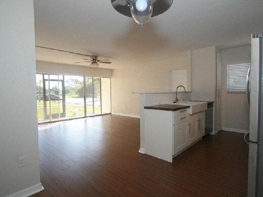 Foto principal - 2938 Clark Rd