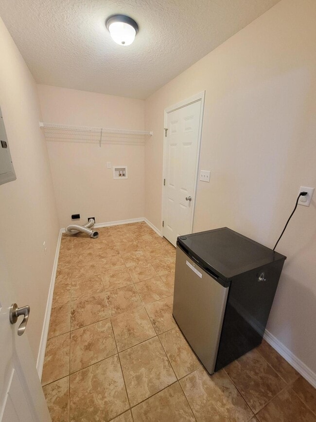 Building Photo - 3009 US-98