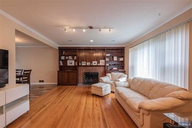 Foto del edificio - 29 Garwood Rd