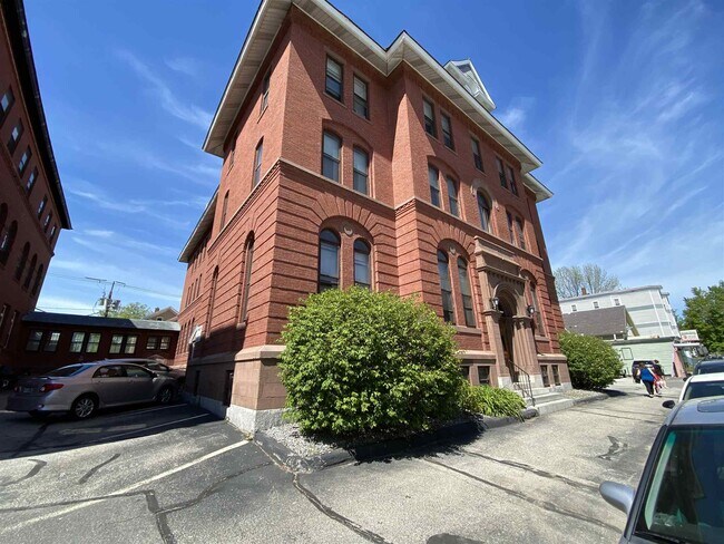 Foto del edificio - 124 Orange St