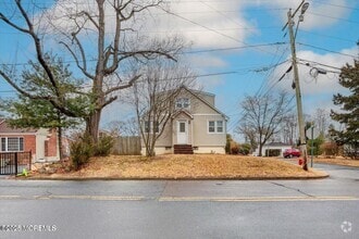 Building Photo - 259 Matawan Ave