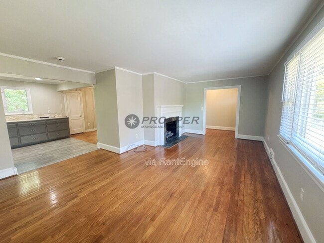 Photo - 20 Sir Abbott St House