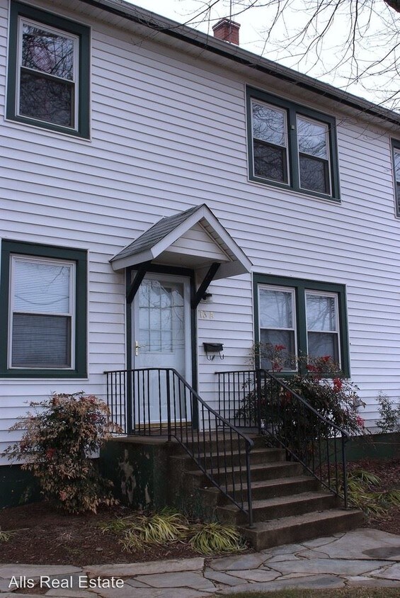 Primary Photo - 73 E Shirley Ave