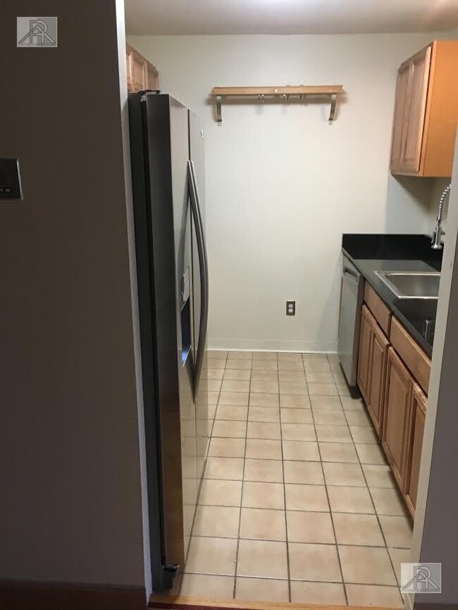 Foto del edificio - 3 bedroom in Brighton MA 02135