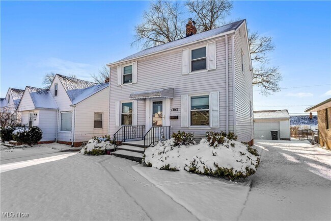Foto del edificio - 13012 Willard Ave