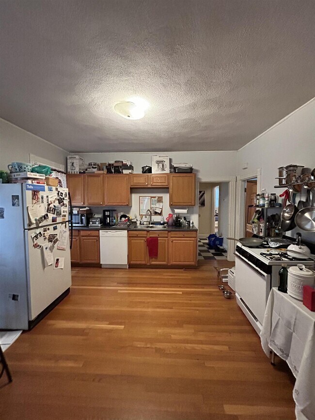 Foto del edificio - 578 Main St