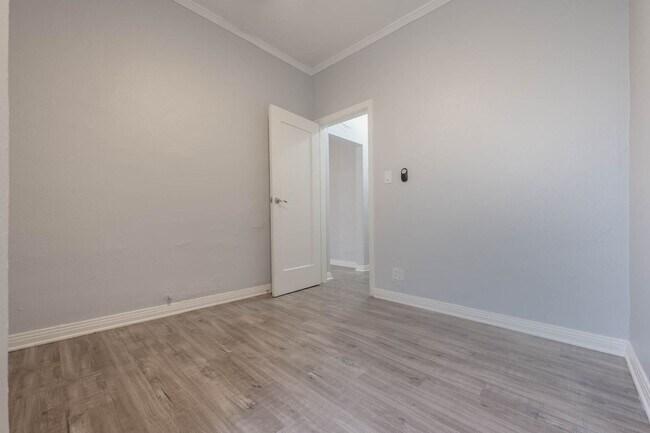 Foto del edificio - 200 N Westmoreland Ave