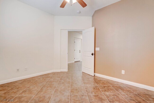 Foto del edificio - 1948 W Hammer Ln