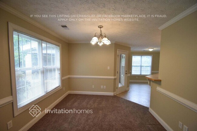 Building Photo - 1232 Summer Ln