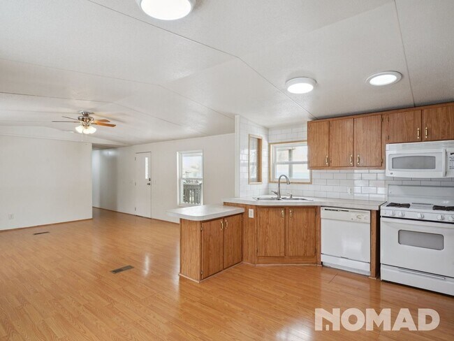 Foto del edificio - 3 Bedroom Single Family Home in Pueblo