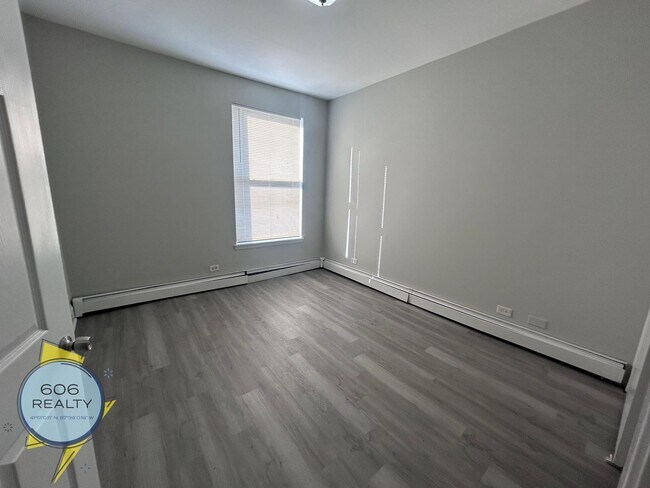 Foto del edificio - 364 E 59th St