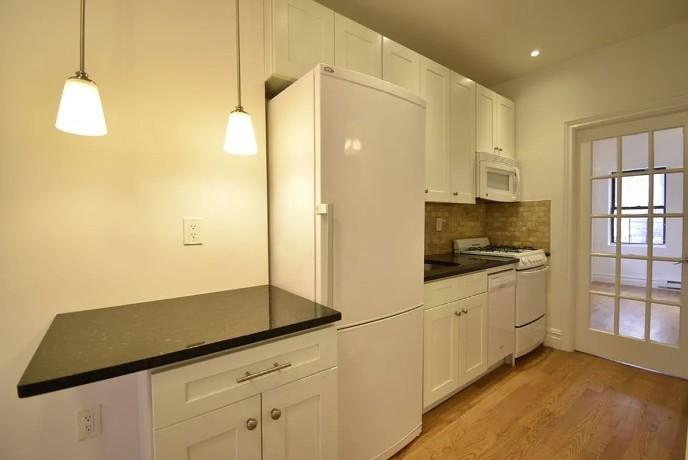 Primary Photo - 2 bedroom in New York NY 10019