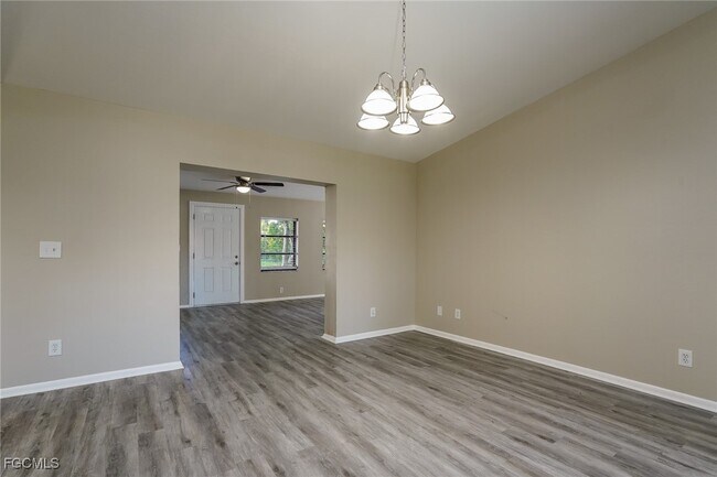 Building Photo - 1411 SE 17th Terrace