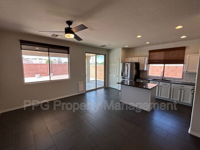 Foto del edificio - 14458 W Indianola Ave