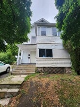 Building Photo - 314-316-316 Flint St