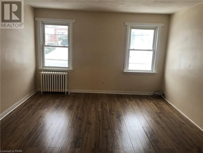 Building Photo - Welcome to Unit B -1269 Clonsilla Ave.