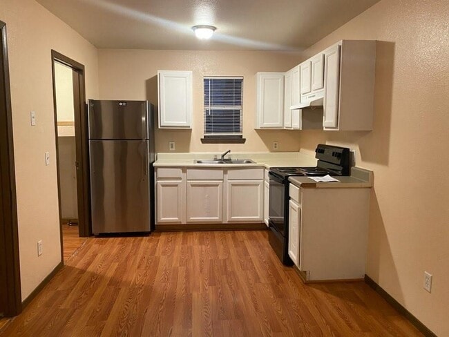 Foto del edificio - 420 Park St