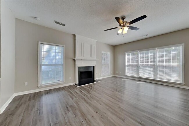 Building Photo - 4174 Glenaire Way NW