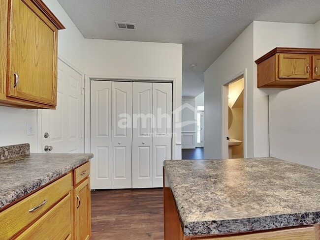 Foto del edificio - 14332 Dairus Kay Ct