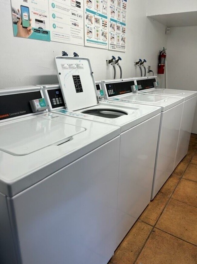 Foto del interior - Isles at Coral Ridge Condo