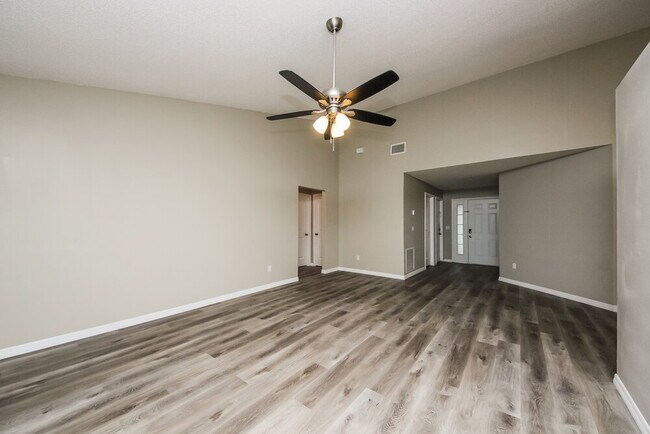 Building Photo - 682 Whitetail Loop