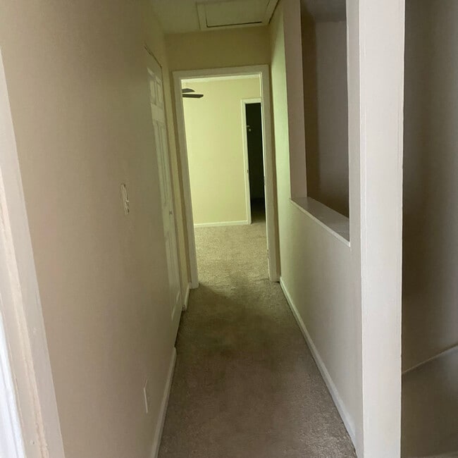 Building Photo - 6408 Baker Ct
