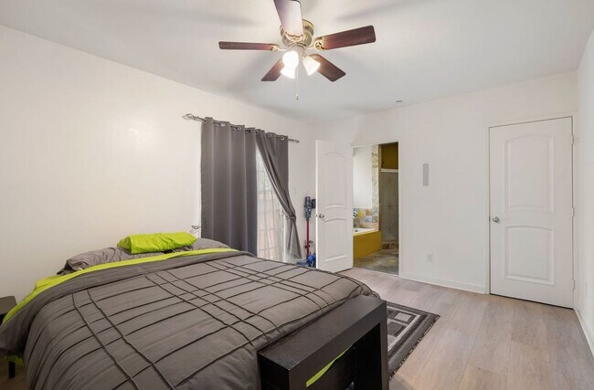 Foto del edificio - 4108 Harter Ave