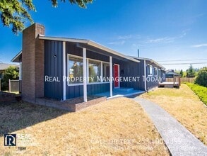 Building Photo - 2301 N Winnifred St