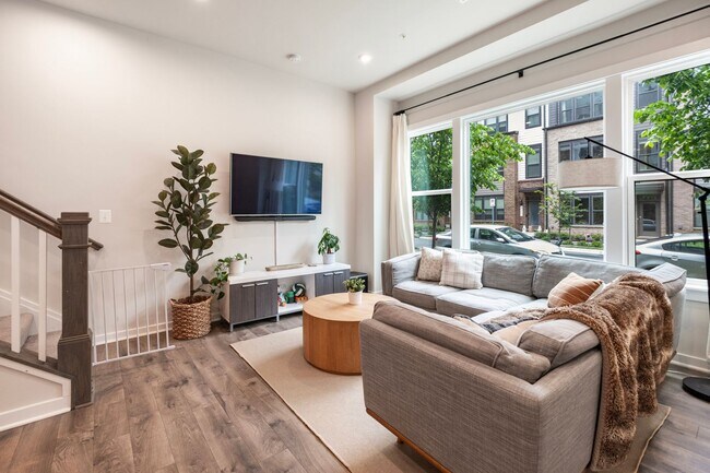 Photo - Stunning 2 BR/2.5 BA Townhome in Rockville!