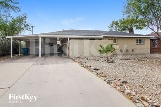 Building Photo - 3402 N 23rd Dr