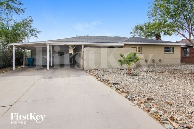 Building Photo - 3402 N 23rd Dr