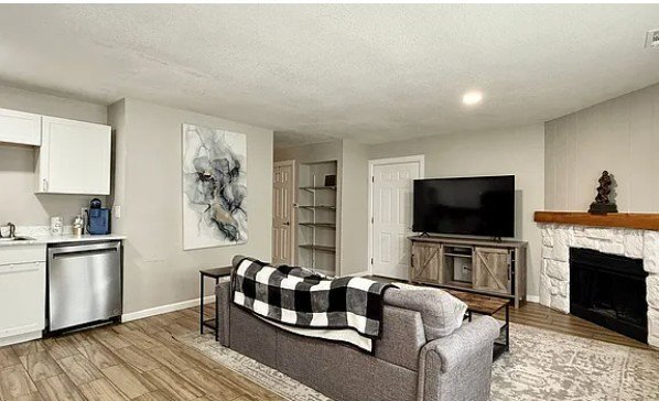 Building Photo - 2521 Astrozon Cir