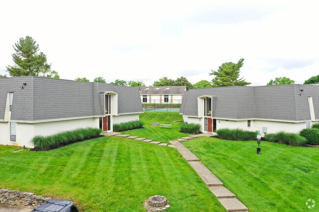 Building Photo - Vetra Hurstbourne